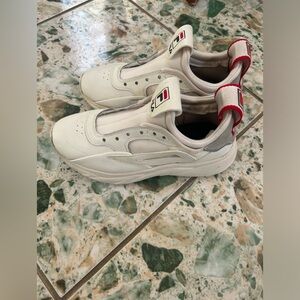 Fila Shoes Size 6